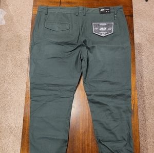 Mens NWT Publish Jogger Jairo Olive Green Size 42